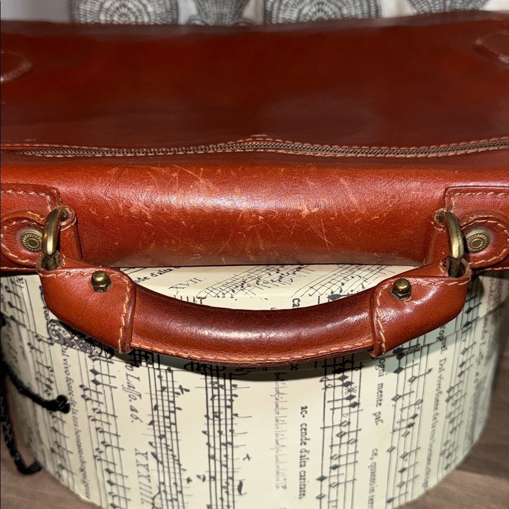 Adpel Vintage Distressed Cognac Brown Leather Briefcase - Picture 9 of 16